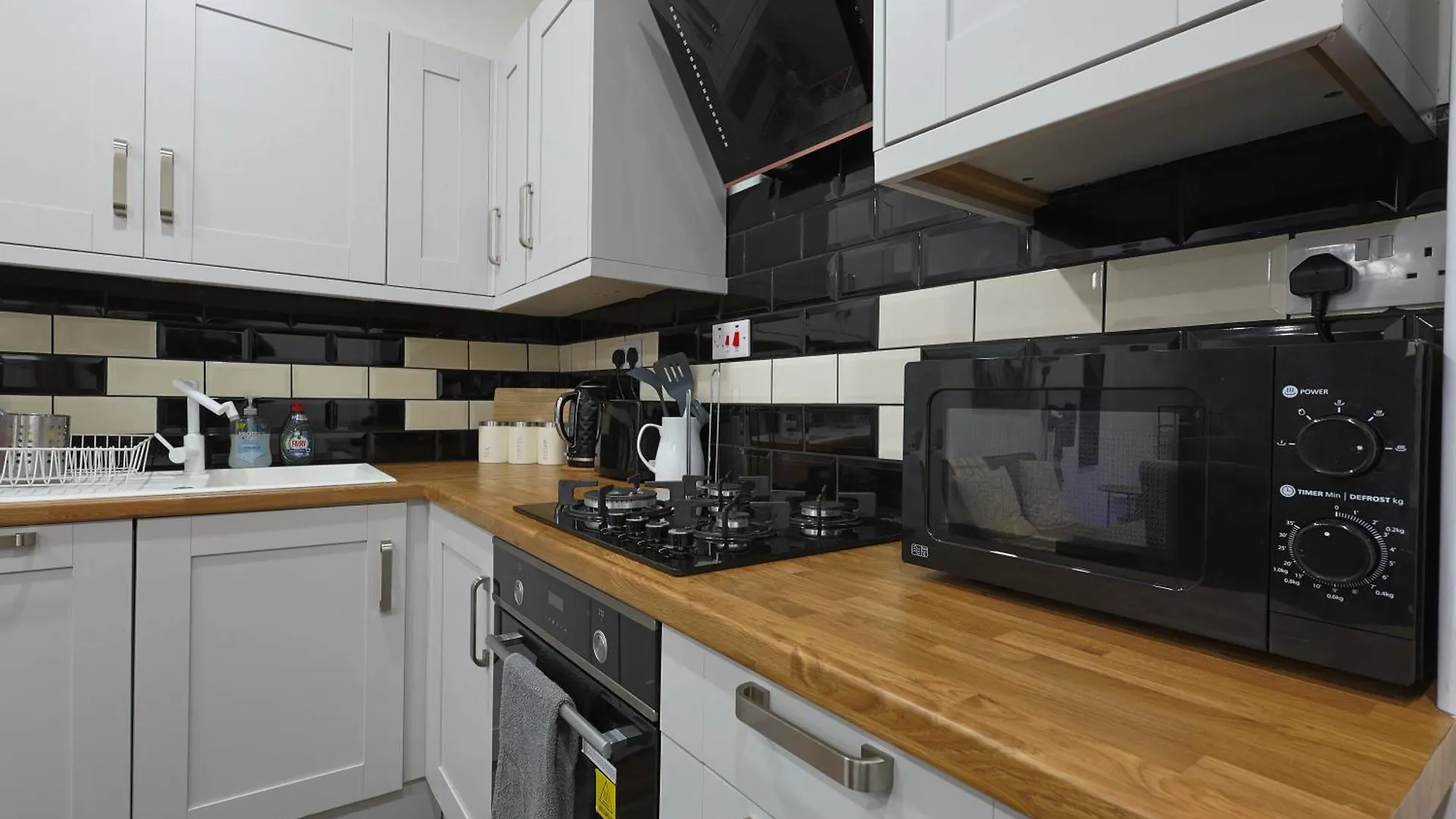 Stylish Apartment In City Centre - Walk Everywhere Cardiff 0*,